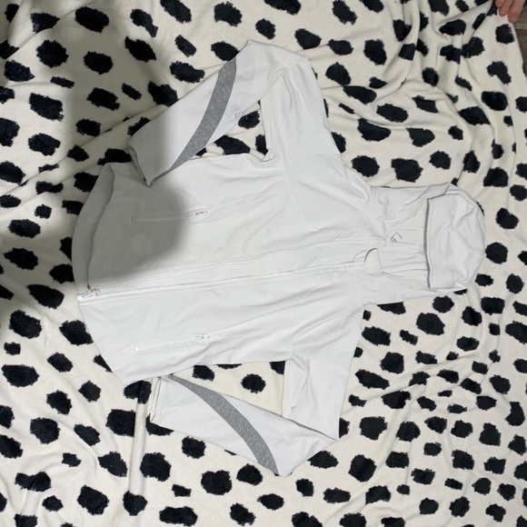 Vintage Lululemon sheer zip-up. - Picture 3 of 3
